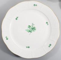 Herendi zöld virágmintás kínáló 3 tállal, jelzett, 2. oszt., d: 15-25,5 cm