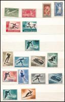 1924-1960 Kis olimpia motívum tétel, benne 5 sor + egy teljes ív, A/4-es berakólap mindkét oldalán