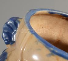 Antik japán kőcserép váza, jelzett, sérüléssel, m: 13 cm