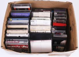 Doboznyi zenei és ismeretterjesztő kazetta.