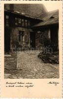 Budapest I. Tabán, udvar a török uralom idejéből. Max Weisz 15. photo