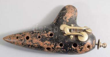 Kerámia okarina, kopott, h: 14 cm