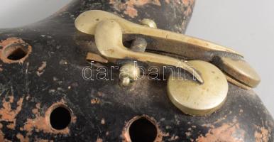 Kerámia okarina, kopott, h: 14 cm