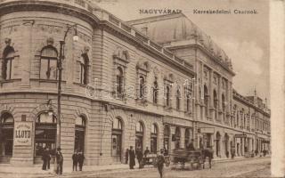 Nagyvárad Hall of Commerce with Café Lloyd