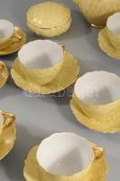 S. Székely Éva által festett 25 részes kávés / teás készlet