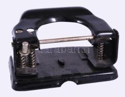 Régi ceruzák és lyukasztó