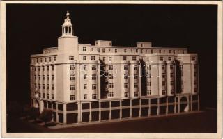 Budapest VII. Marczibányi ház, makett, modell. Károly körút 5 - Dob utca sarok. photo