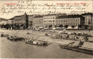 1910 Budapest V. Duna parti részlet, Löbel Vilmos, Weisz Gábor üzlete, kávéház, rakpart, piac, uszályok (EK)