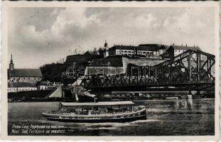 Újvidék, Novi Sad; Tvrdjava sa mostom / híd és Pétervárad vára / Festung Peterwardein / Grad Petrovaradin / castle, bridge + "1941 Újvidék visszatért" So. Stpl