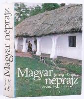 Balassa Iván - Ortutay Gyula: Magyar néprajz. Bp., 1979., Corvina. 1. kiadás. Fekete-fehér és színes fotókkal, Bánó Atilla és Kiss Marianne rajzaival illusztrált. Kiadói egészvászon kötésben, kiadói papír védőborítóval.