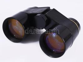 Régi távcső, tokkal.