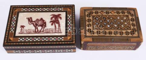 2 darab keleti intarziás doboz, h: 14,5 cm