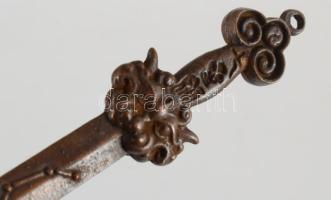 Keleti réz levélnyitó, h: 12,5 cm