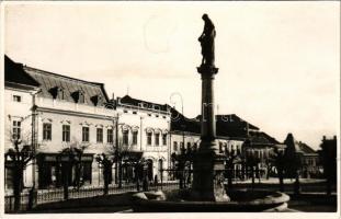 Lőcse, Leutschau, Levoca; Körtér üzletek / Hlav. námestie / Ringplatz / square, shops
