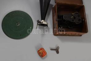 Bavaria Bing Pigmyphone játék gramophone, cca 1920/40, kiegészítőkkel, 5 darab eredeti lemezzel, sze...