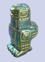 Zsolnay kisplasztika - csibe. Terv.: Nádor Judir. Eozin mázakkal bevont finomfajansz, jelzett, hibátlan, m: 7 cm