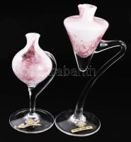 Kaspar 2 darab gyertyatartó, jelzett, egyiken lepattanással, m: 23 cm alatt