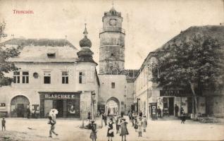 Trencsén tower with the shop of Blashke and the Köves ironware shop