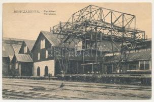 1920 Resicabánya, Resica, Resicza, Resita; Portáldaru, vasgyár, iparvasút. Weisz Adolf kiadása / Portalkran / gantry crane, iron factory, industrial railway (gyűrődés / crease)