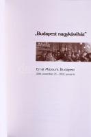 Saly Noémi (szerk.): Budapest Nagykávéház. Bp., 2001, Ernst Múzeum. Kiadói papírkötés, jó állapotban