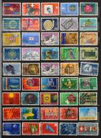 30 fekete lapos, A/4-es Lindner berakó piros borítóval, jó állapotban, benne néhány száz svájci bélyeg