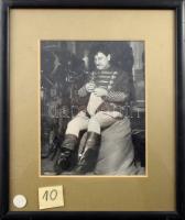 René-Louis Lafforgue (1928-1967) francia színész fotója, Paris, Pathé Marconi, üvegezett fa keretben...