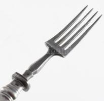 6 darab ezüst (Ag) nyelű villa, jelzett, h: 15-19 cm