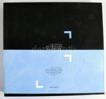 Piotr Mazik: Tatrzanska atlantyda/Tatra atlantis (lengyel-angol) Zakopane, 2014, Tatrzański Park Narodowy. Kiadói papírkötés, Anna Wende-Surmiak, a Muzeum Tatrzańskiego w Zakopanem igazgatója által dedikált Neidenbach Ákos hegymászó, turisztikai szakíró részére.