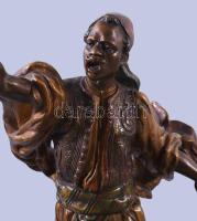 Mór harcos - antik bécsi bronz figura, márvány talapzaton, m: 31 cm