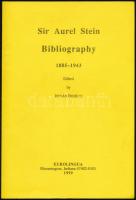 Erdélyi István (szerk.): Sir Aurel Stein Bibliography 1885-1943. Arcadia Bibliographia Virorum Eruditorum 17. A szerkesztő, Erdélyi István (1931-2020) régész, történész által dedikált példány. Bloomington, 1999, Eurolingua, 68+(4) p. Angol nyelven. Kiadói papírkötés.