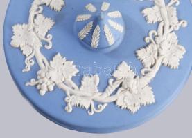 Wedgwodd 2 darab porcelán fedő, d: 13 cm