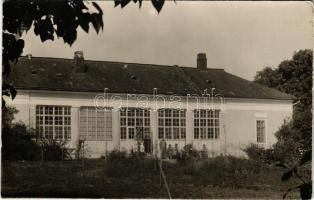 1926 Ipolyvarbó, Ipoly-Varbó, Nógrád-Varbó, Vrbovka; Szabó kastély, kúria, udvar / castle, court, photo