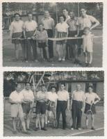 2 db RÉGI sport fotós képeslap: teniszező társaság / 2 pre-1945 sport photo postcards: playing tennis