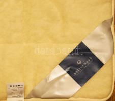 Billerbeck Doris mágneses gyapjúszőrme ágybetét derékalja, 160x200 cm, jó állapotban