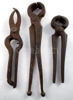 3 darab régi vas fogó, h: 26 cm alatt