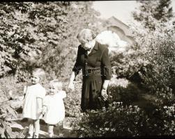 Életképek, tájak utazások, vegyes fotónegatív tétel negatívtartó tasakokban