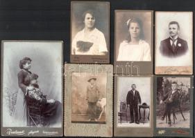 cca 1900-1920 Vizitkártyák, kabinetfotók, 7 db, 10,5×6,5 és 16,5×10,5 cm közötti méretekben