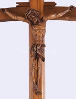 cca 1940/50 Gazdagon faragott kereszt, 40x24 cm