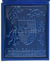 1998. "Kőbánya - Nemzetközi diáksportvetélkedő 1998. Internationale schülerwettkämpfe" egyoldalas kerámia plakett dísztokban (102x122mm) T:AU