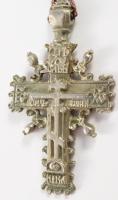Régi kereszt, 6x4 cm, lánccal