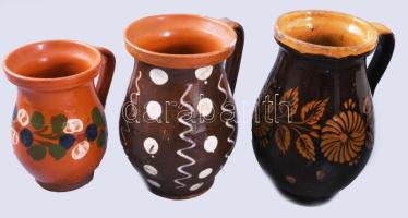 3 darab köcsög. Alföld, 20. sz. első fele, sérüléssel, m: 19 cm alatt