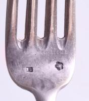 Ezüst (Ag) evőeszköz készlet díszdobozban, jelzett Dianás 6+6 villa, Latzkó mesterjeggyel. Nettó 686...