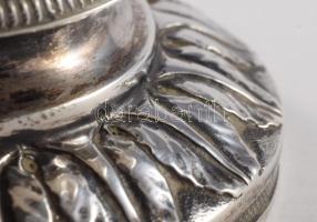 Antik ezüst (Ag) kereszteló pohár, belül aranyozott. 1832 PB jelzéssel, 13 latos finomságjellel, Koc...