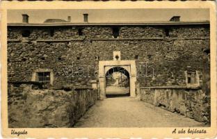 Ungvár, Uzshorod, Uzhhorod, Uzhorod; Vár kapu bejárata / castle entry gate (Rb)
