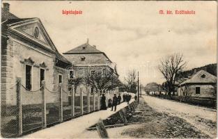 1910 Liptóújvár, Liptovsky Hrádok; M. kir. erdőiskola. Georg Jancso fia kiadása / forestry school (ázott sarok / wet corner)