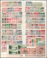 Japán bélyegek berakólap mindkét oldalán