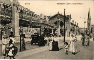 Berlin, Hochbahn-station Bülowstrasse / railway station, elevated railway, train, tram, automobile, montage