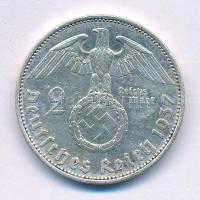 Német Harmadik Birodalom 1937A 2M Ag "Hindenburg" kapszulában T:XF patina German Third Reich 1937A 2 Reichsmark Ag "Hindenburg" in capsule C:XF patina Krause KM#93