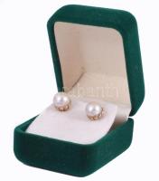 Arany (Au) fülbevaló pár, 14k, gyönggyel, jelzés nélkül, d: 6 mm, bruttó 2,1g