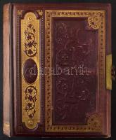 Csodálatos előnyomott régi VILÁG-ALBUM réz csattal, aranyozott élfestéssel. Postabélyegek és díjjegyes kivágások részére, falcnyomokkal